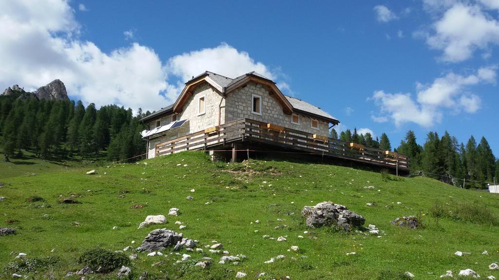 Malga Giau Otel San Vito di Cadore Dış mekan fotoğraf