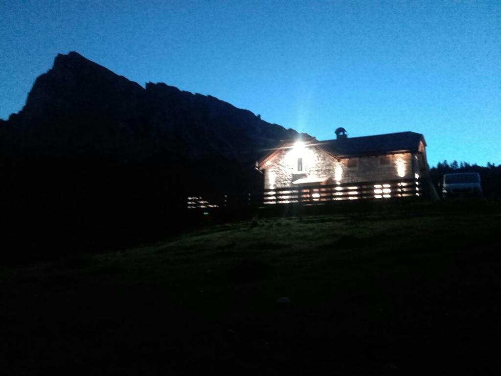 Malga Giau Otel San Vito di Cadore Dış mekan fotoğraf